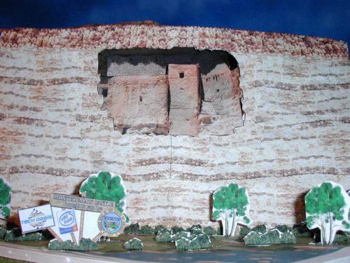 Montezuma Castle - Paper Model Project Kit